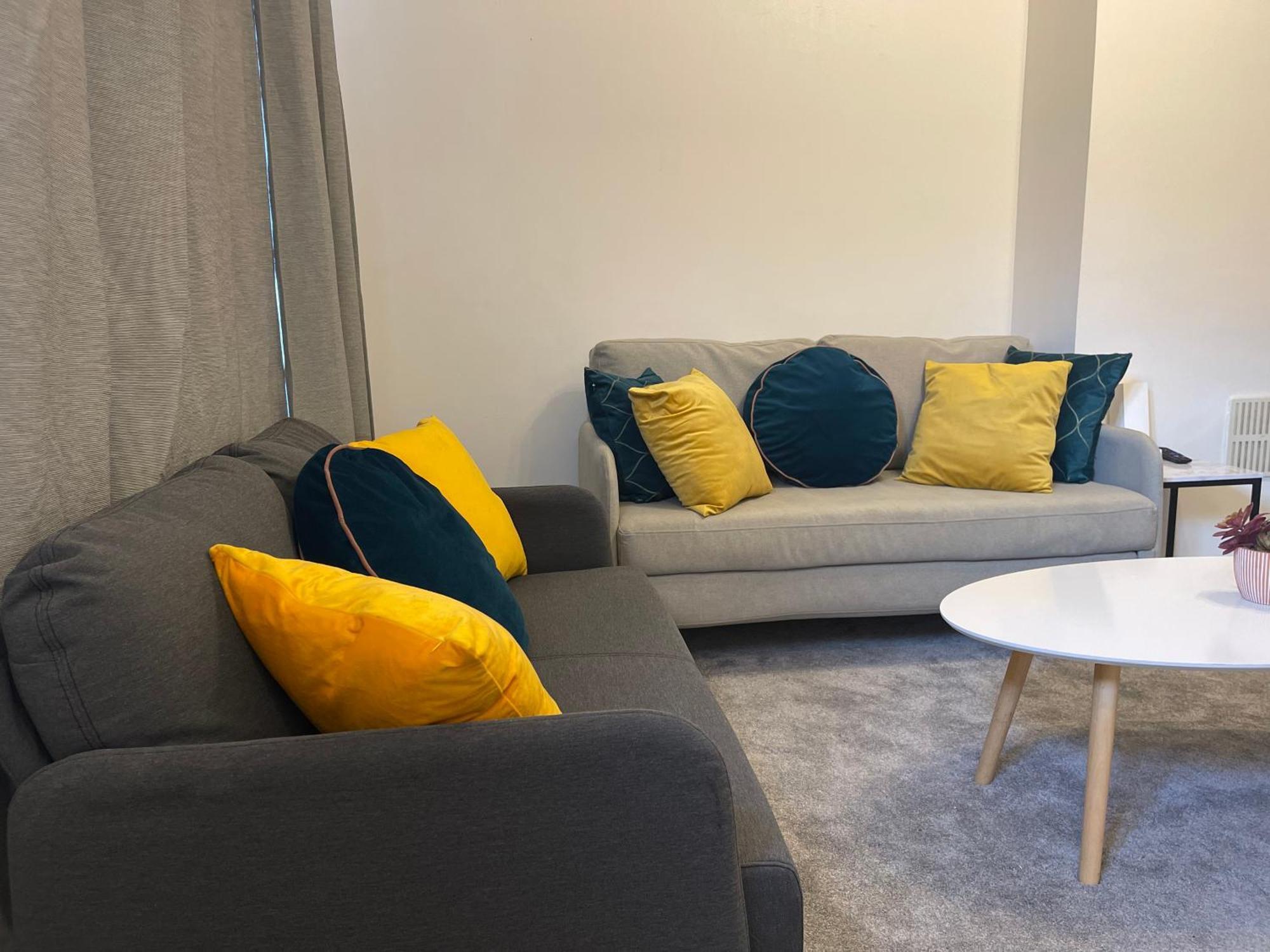 Tooting Lodge London - Cosy 2 Bedroom House With Garden, 5 Mins Walk To Tube Station Buitenkant foto