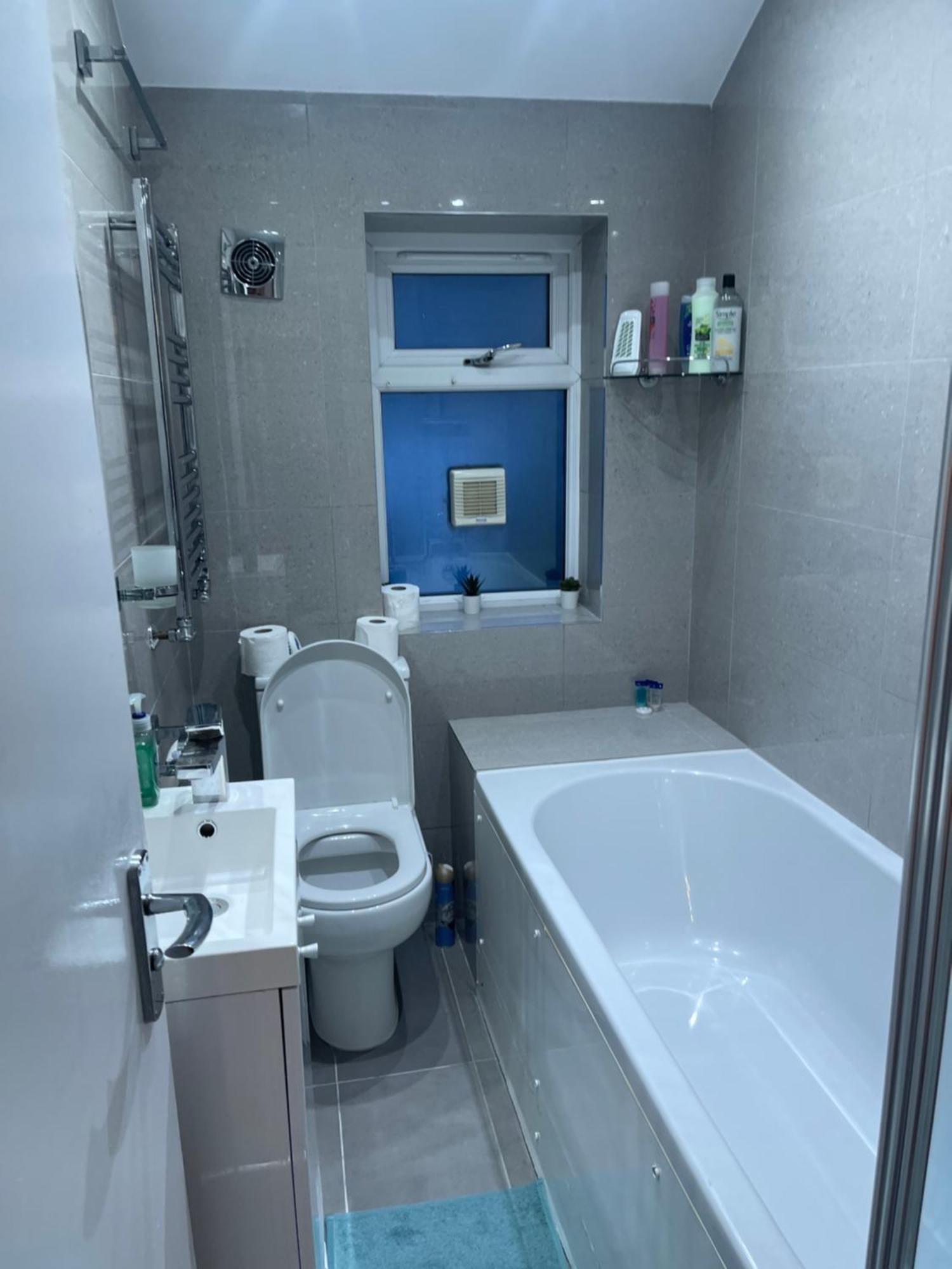 Tooting Lodge London - Cosy 2 Bedroom House With Garden, 5 Mins Walk To Tube Station Buitenkant foto