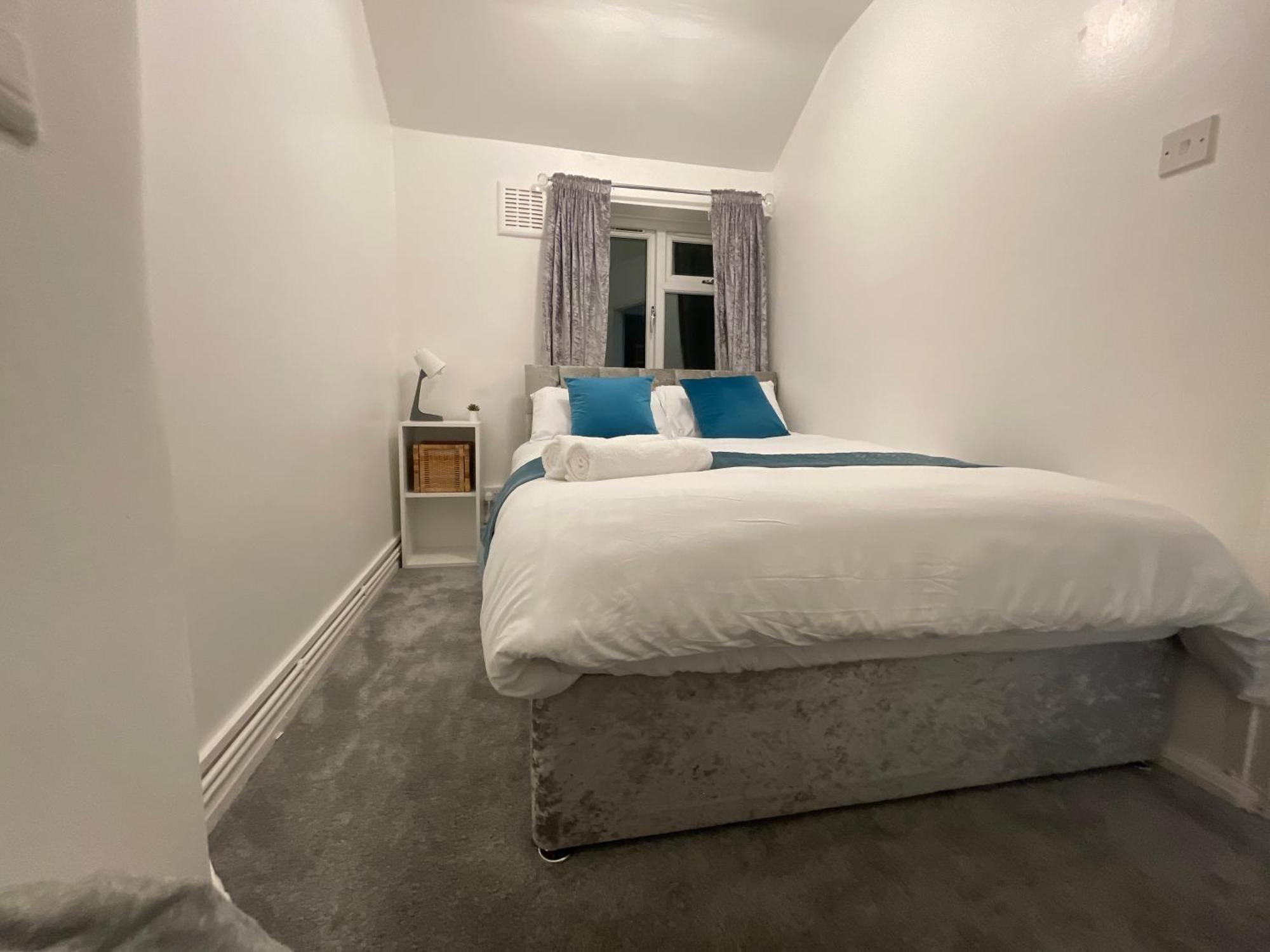 Tooting Lodge London - Cosy 2 Bedroom House With Garden, 5 Mins Walk To Tube Station Buitenkant foto