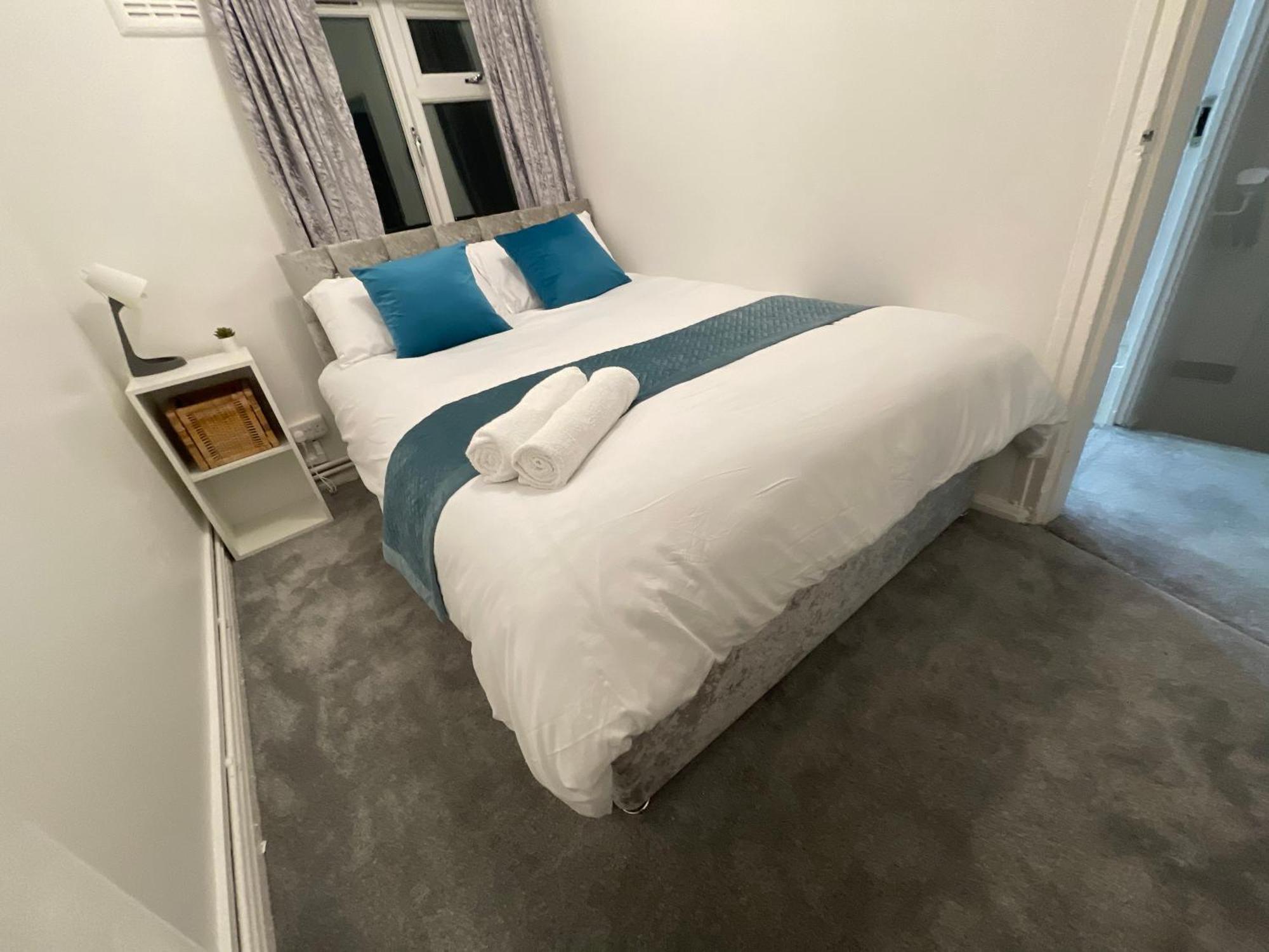Tooting Lodge London - Cosy 2 Bedroom House With Garden, 5 Mins Walk To Tube Station Buitenkant foto